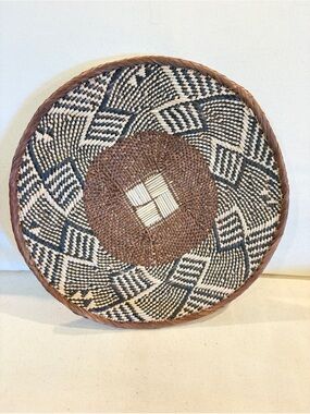 NEW Africa Woven Basket. Made by the Binga people of Zambia/Zimbabwe